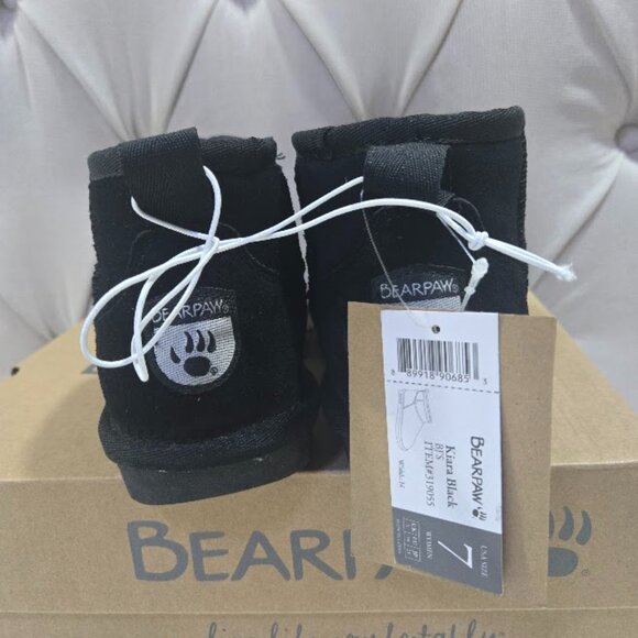 BNWT Bearpaw Kiara Women's Short Boots Black Size W7 - Picture 2 of 6